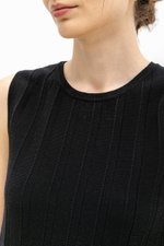 REYNA PLEATED KNIT SLEEVELESS TOP