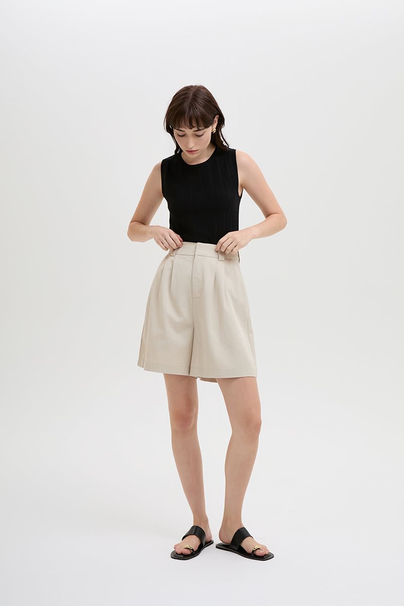 VIVIENNE PLEATED TWILL LONG SHORTS