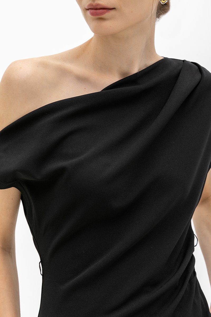 *BACKORDER 4* AMIRA ASYMMETRIC OFF SHOULDER TOP W BELT