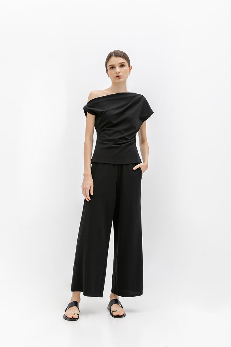 *BACKORDER 4* AMIRA ASYMMETRIC OFF SHOULDER TOP W BELT