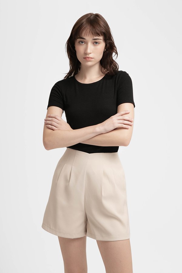 CORRY V WAIST PLEATED SHORTS