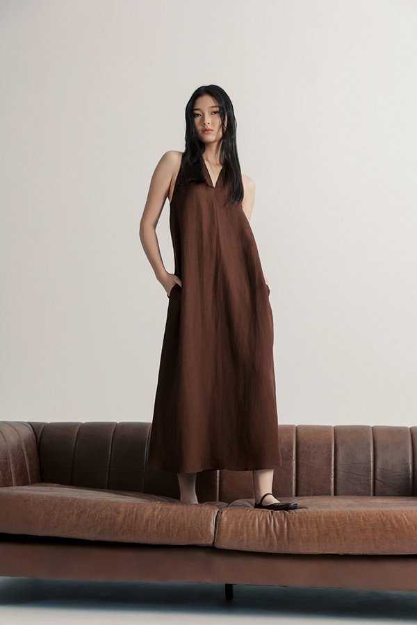 RYLENE LINEN HALTER TRAPEZE DRESS W SASH