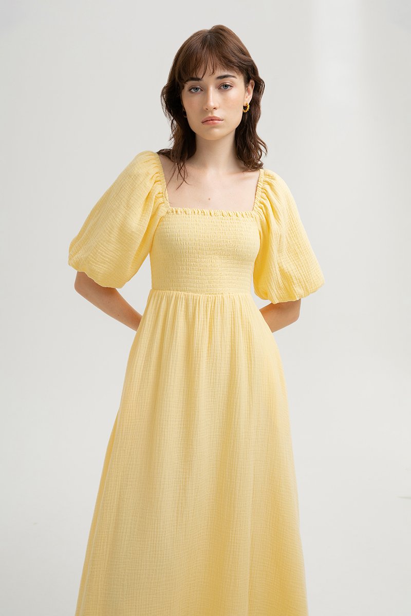 CASIE PUFF SLEEVE SMOCKED MIDI DRESS