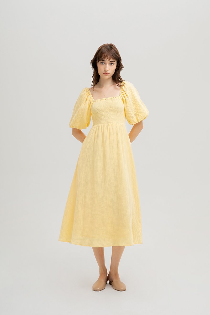 CASIE PUFF SLEEVE SMOCKED MIDI DRESS