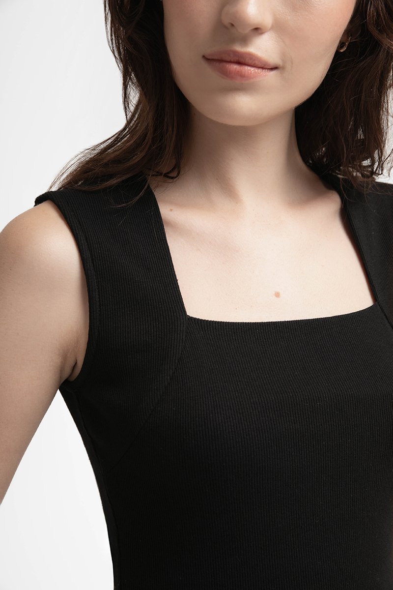 LYANNA RIBBED SQUARE NECK TANK TOP