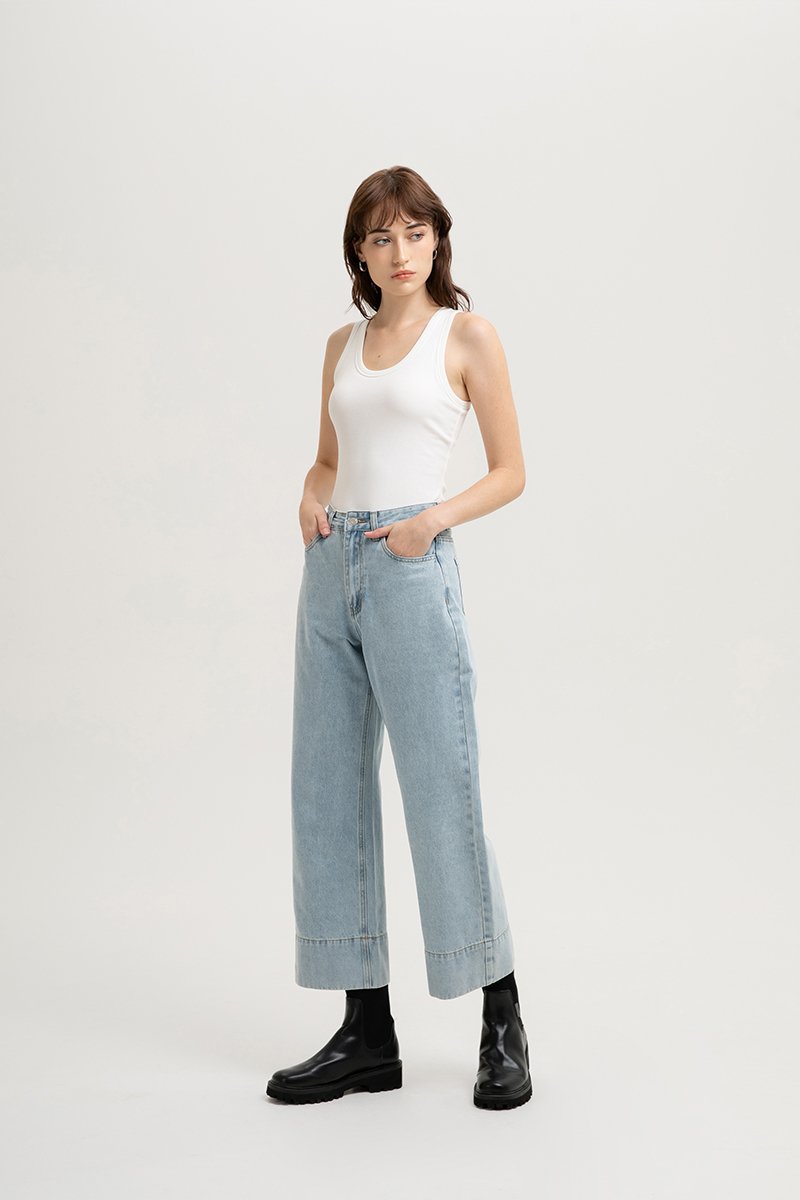 LEAH DENIM STRAIGHT LEG CUFFED JEANS (REGULAR) LEAH DENIM STRAIGHT LEG CUFFED JEANS (REGULAR)