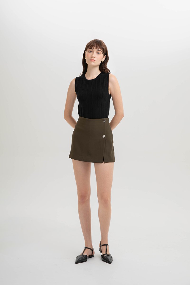 DALE SILVER BUTTON SKORT