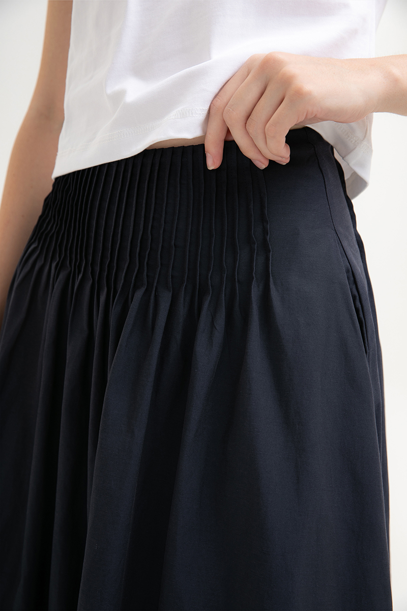 HANNAH PIN TUCK MIDI SKIRT
