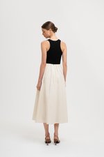 WENDY SCOOP NECK CONTRAST MIDI DRESS