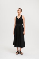 WENDY SCOOP NECK CONTRAST MIDI DRESS