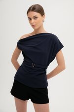 AMIRA ASYMMETRIC OFF SHOULDER TOP W BELT