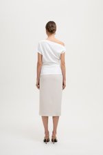 AMIRA ASYMMETRIC OFF SHOULDER TOP W BELT