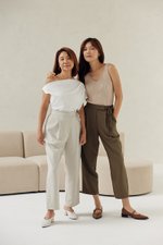 GAYLE TIE WAIST TAPERED PANTS GAYLE TIE WAIST TAPERED PANTS