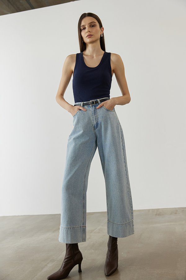 OLINA PADDED SCOOP NECK TANK TOP