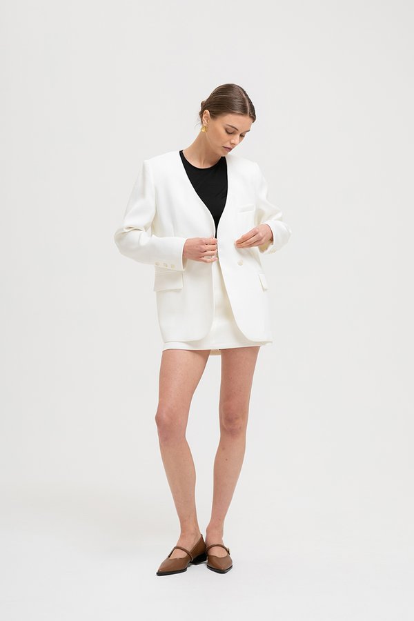 CAMILLE COLLARLESS BLAZER W/ SASH