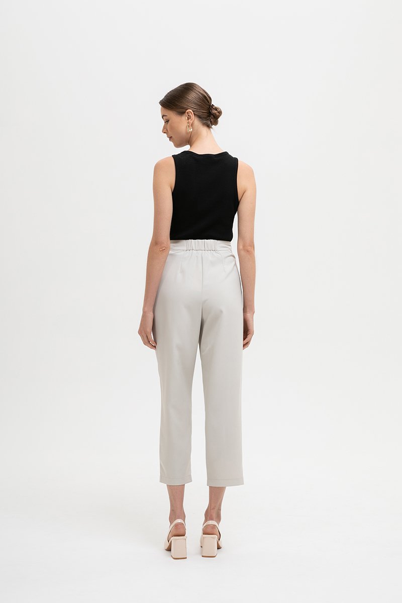 GAYLE TIE WAIST TAPERED PANTS GAYLE TIE WAIST TAPERED PANTS