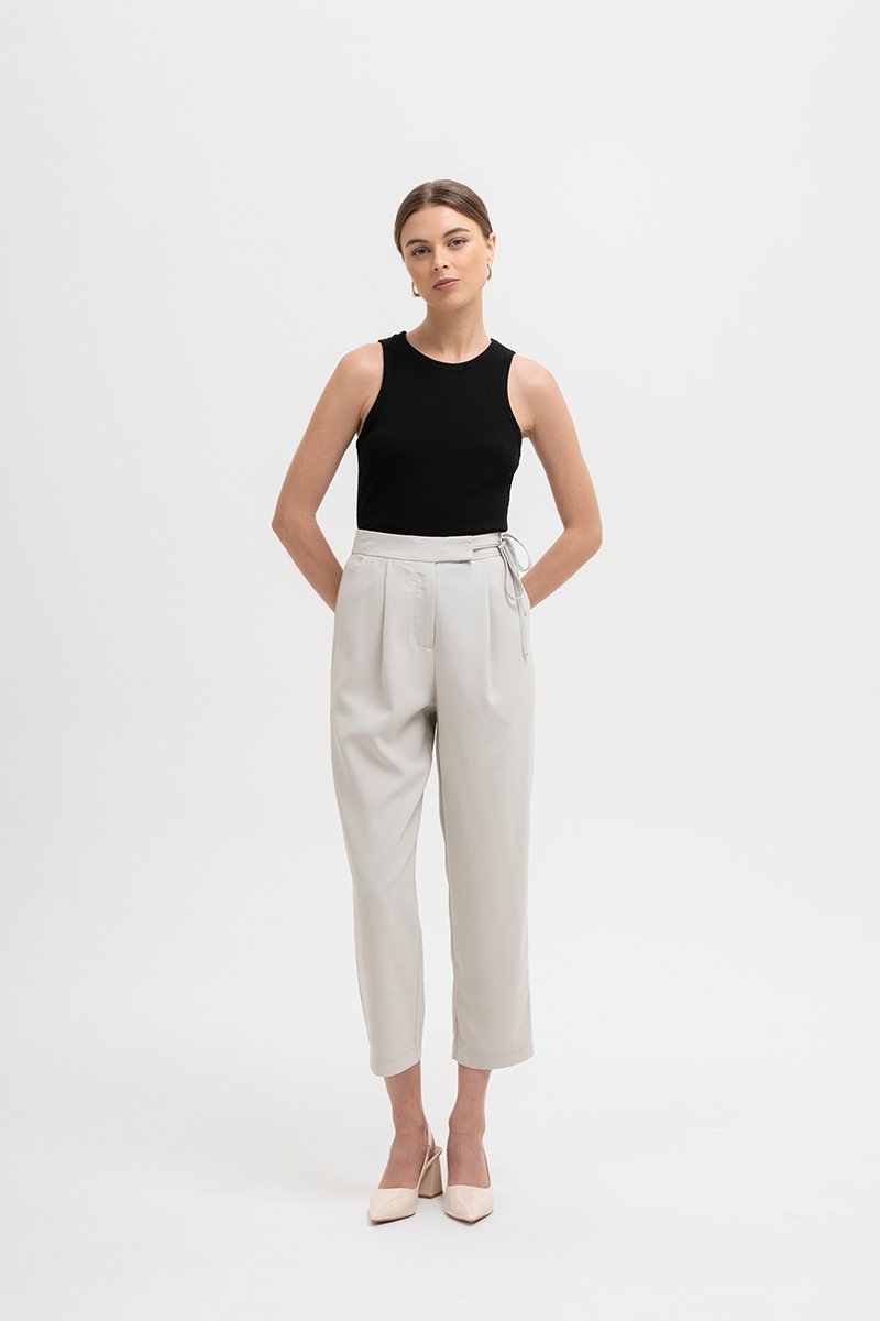 GAYLE TIE WAIST TAPERED PANTS GAYLE TIE WAIST TAPERED PANTS