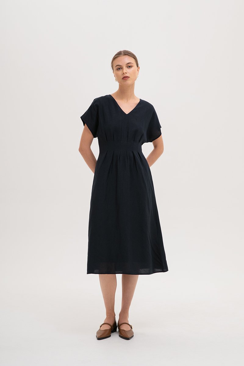 FRIEDA PLEATED LINEN MIDI DRESS FRIEDA PLEATED LINEN MIDI DRESS