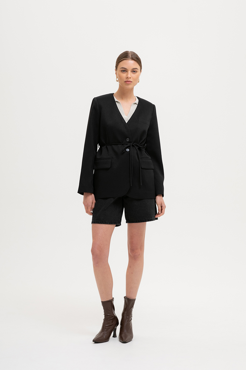 CAMILLE COLLARLESS BLAZER W/ SASH