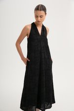 KALYSSA EMBROIDERED HALTER DRESS KALYSSA EMBROIDERED HALTER DRESS
