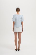 KANDY FLUTTER SLEEVE LINEN TOP KANDY FLUTTER SLEEVE LINEN TOP