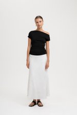 *BACKORDER* SAMIRA ASYMMETRIC RUCHED MODAL TEE *BACKORDER* SAMIRA ASYMMETRIC RUCHED MODAL TEE