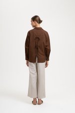 KIARA TIE BACK OVERSIZED BUTTONDOWN SHIRT KIARA TIE BACK OVERSIZED BUTTONDOWN SHIRT