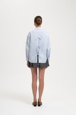 KIARA TIE BACK OVERSIZED BUTTONDOWN SHIRT KIARA TIE BACK OVERSIZED BUTTONDOWN SHIRT