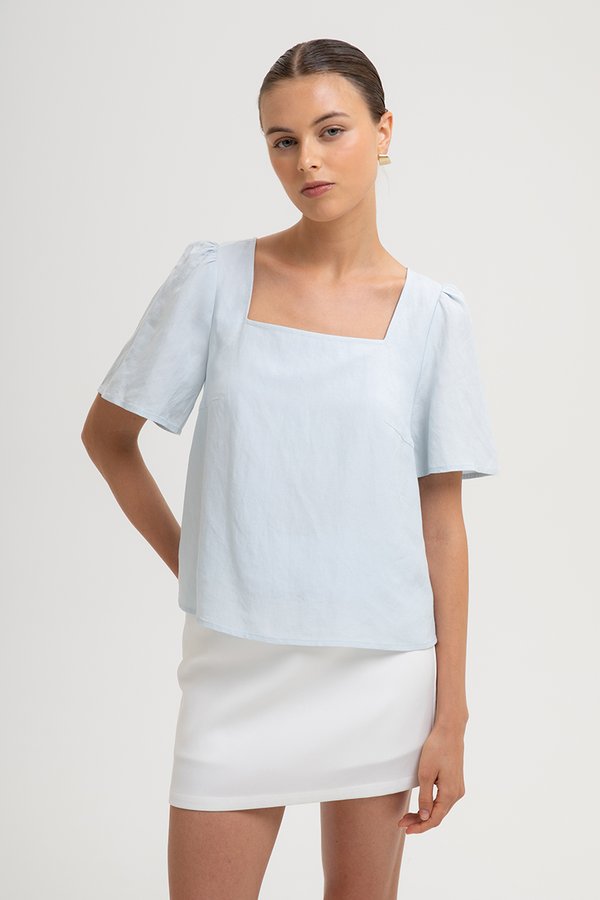 KANDY FLUTTER SLEEVE LINEN TOP