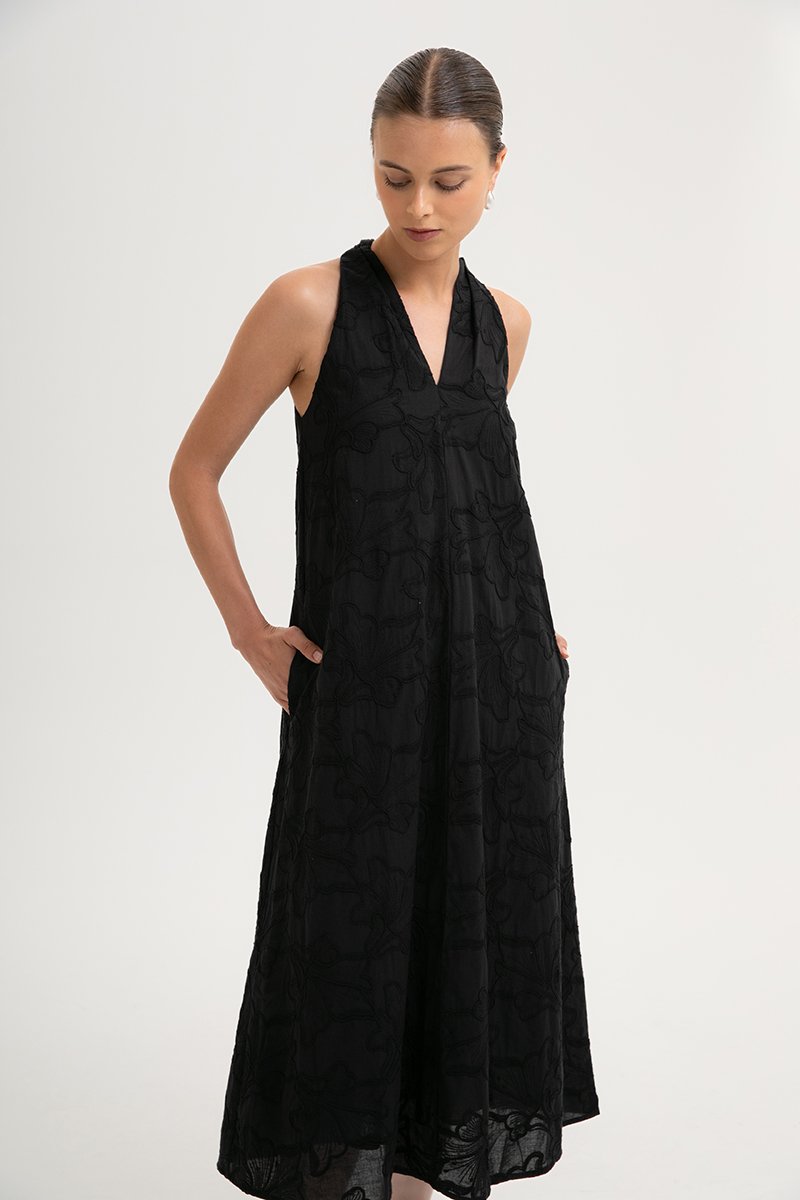 KALYSSA EMBROIDERED HALTER DRESS