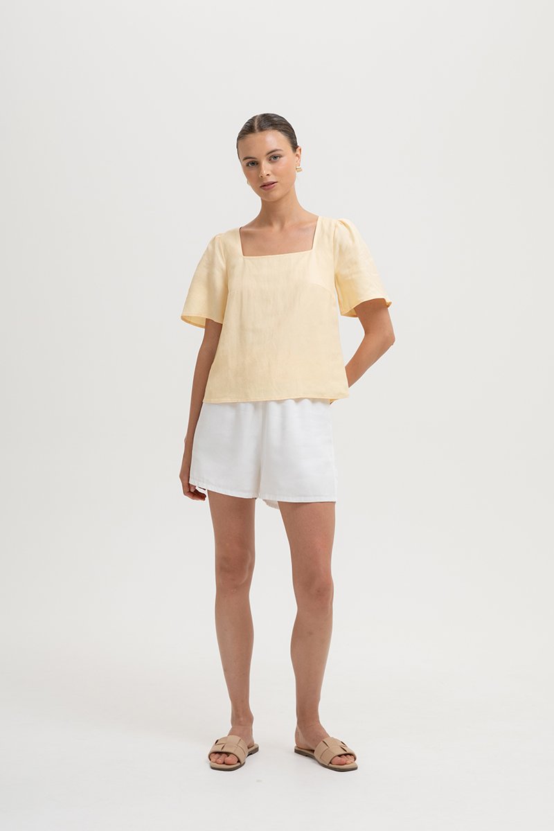 KANDY FLUTTER SLEEVE LINEN TOP