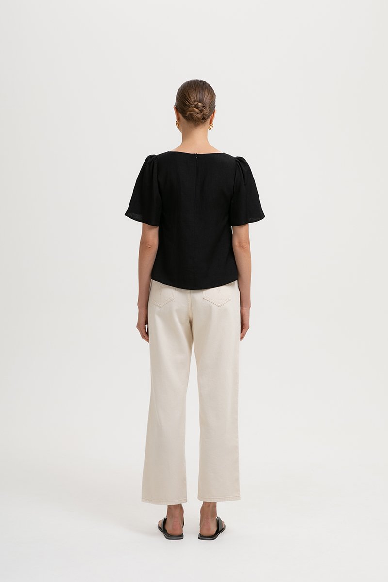 KANDY FLUTTER SLEEVE LINEN TOP