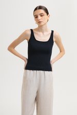 KINSLEY SQUARE NECK KNIT TANK TOP