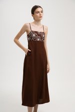 IRISA CONTRAST FLORAL EMBROIDERY MAXI LINEN DRESS