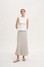 *BACKORDER* NIKKI SMOCKED LINEN TOP *BACKORDER* NIKKI SMOCKED LINEN TOP