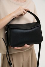 BECKIE SHOULDER BAG BECKIE SHOULDER BAG