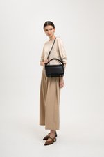 BECKIE SHOULDER BAG BECKIE SHOULDER BAG