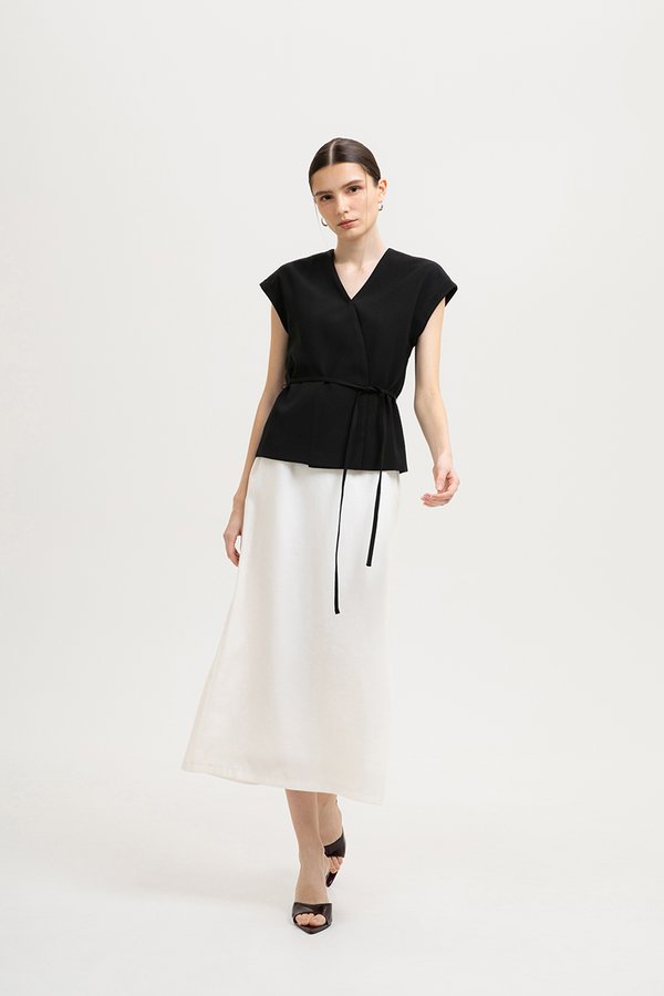 *BACKORDER* VANYA WRAP TOP W/ SASH