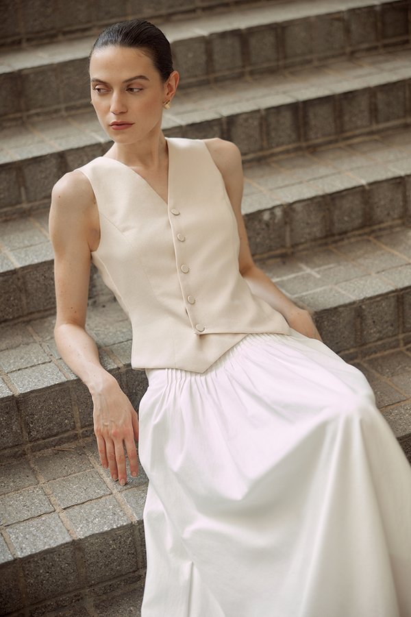 *BACKORDER* OLIVIA ASYMMETRIC VEST LINEN TOP