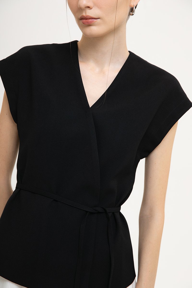 *BACKORDER* VANYA WRAP TOP W/ SASH