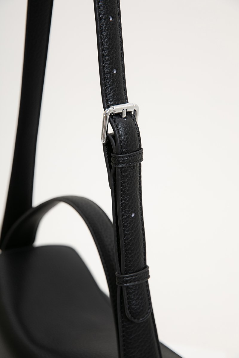 BECKIE SHOULDER BAG