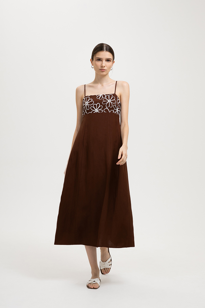 IRISA CONTRAST FLORAL EMBROIDERY MAXI LINEN DRESS