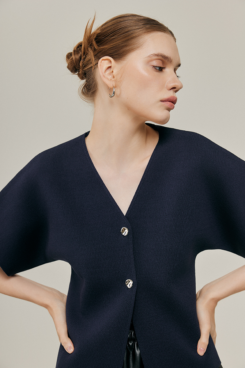 OPHELIA SILVER BUTTON KNIT TOP
