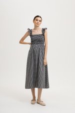*BACKORDER* DESIREE SMOCKED FLUTTER SLEEVE GINGHAM DRESS *BACKORDER* DESIREE SMOCKED FLUTTER SLEEVE GINGHAM DRESS