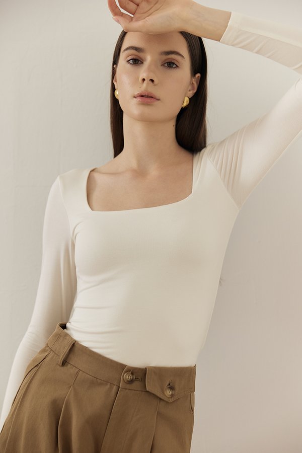 MIRABELLE SQUARE NECK LONG SLEEVE TOP