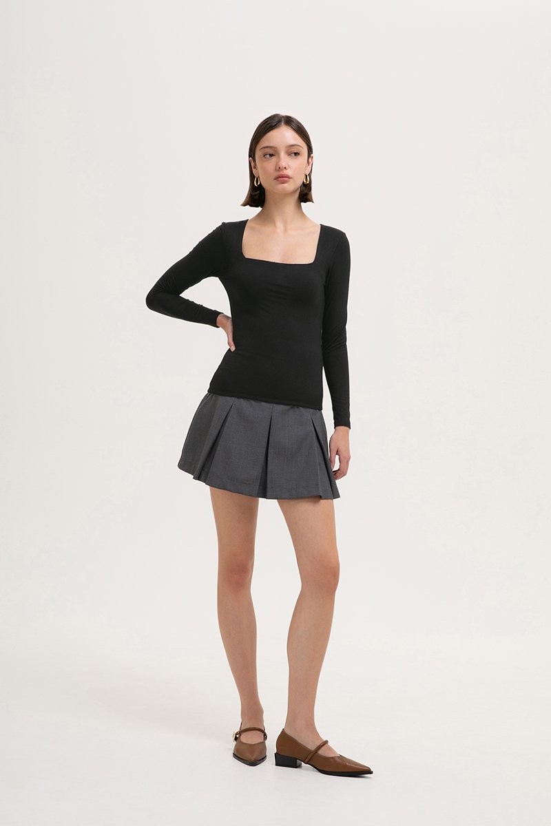 MIRABELLE SQUARE NECK LONG SLEEVE TOP MIRABELLE SQUARE NECK LONG SLEEVE TOP