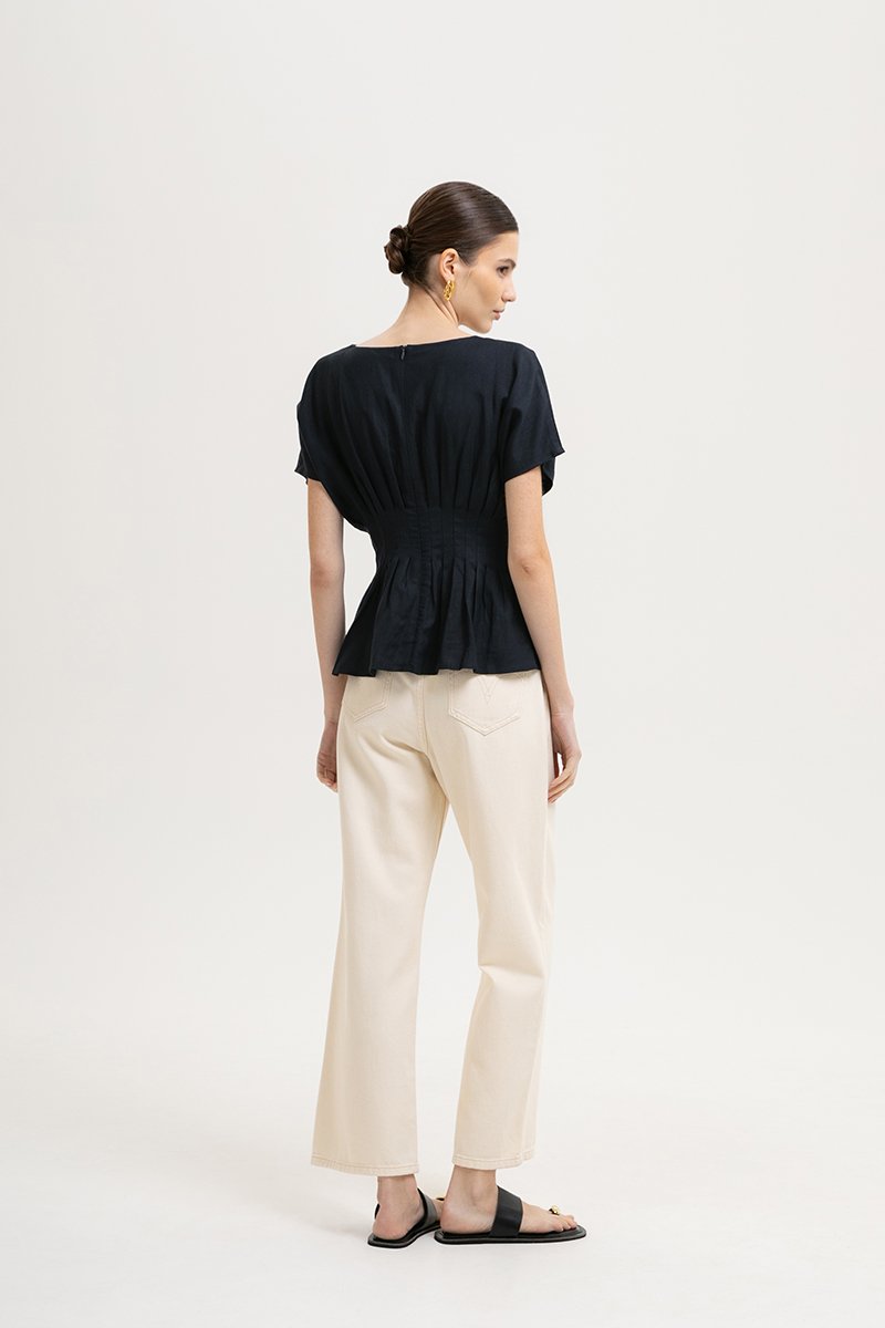 ANIKA PIN TUCK LINEN TOP