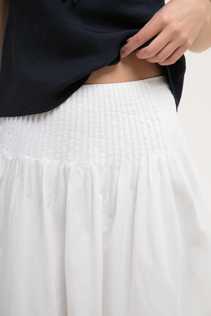 *BACKORDER* HANNAH PIN TUCK MIDI SKIRT (PETITE)