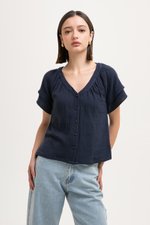 ADAHLIA V NECK BUTTONDOWN MUSLIN TOP
