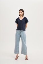 ADAHLIA V NECK BUTTONDOWN MUSLIN TOP